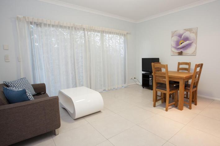Springwood Motor Inn Экстерьер фото