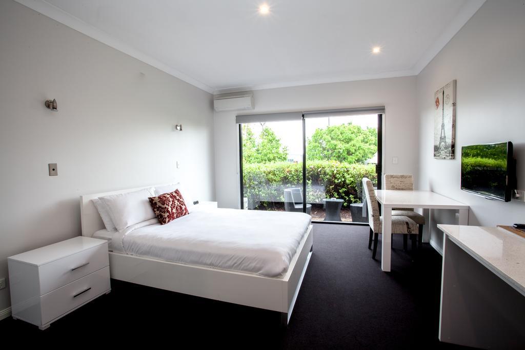 Springwood Motor Inn Экстерьер фото