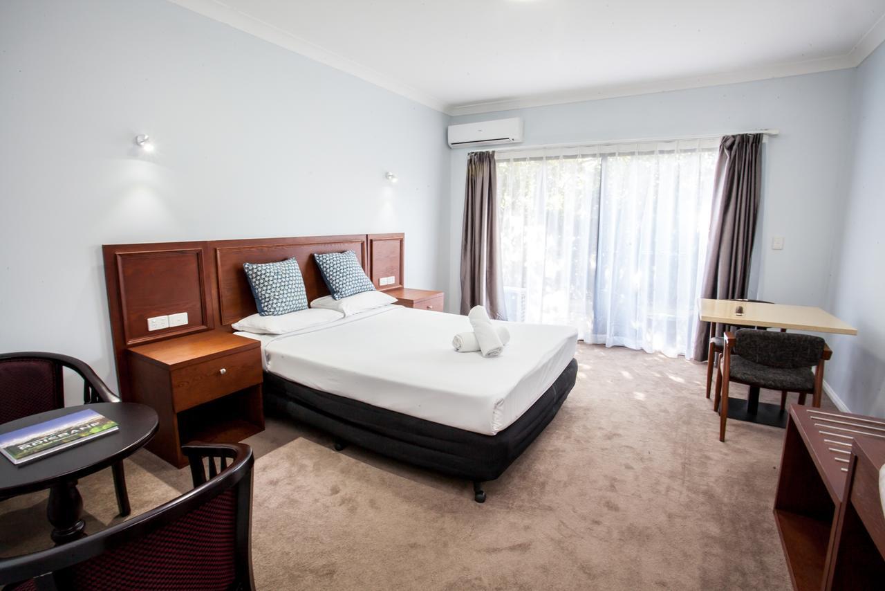 Springwood Motor Inn Экстерьер фото
