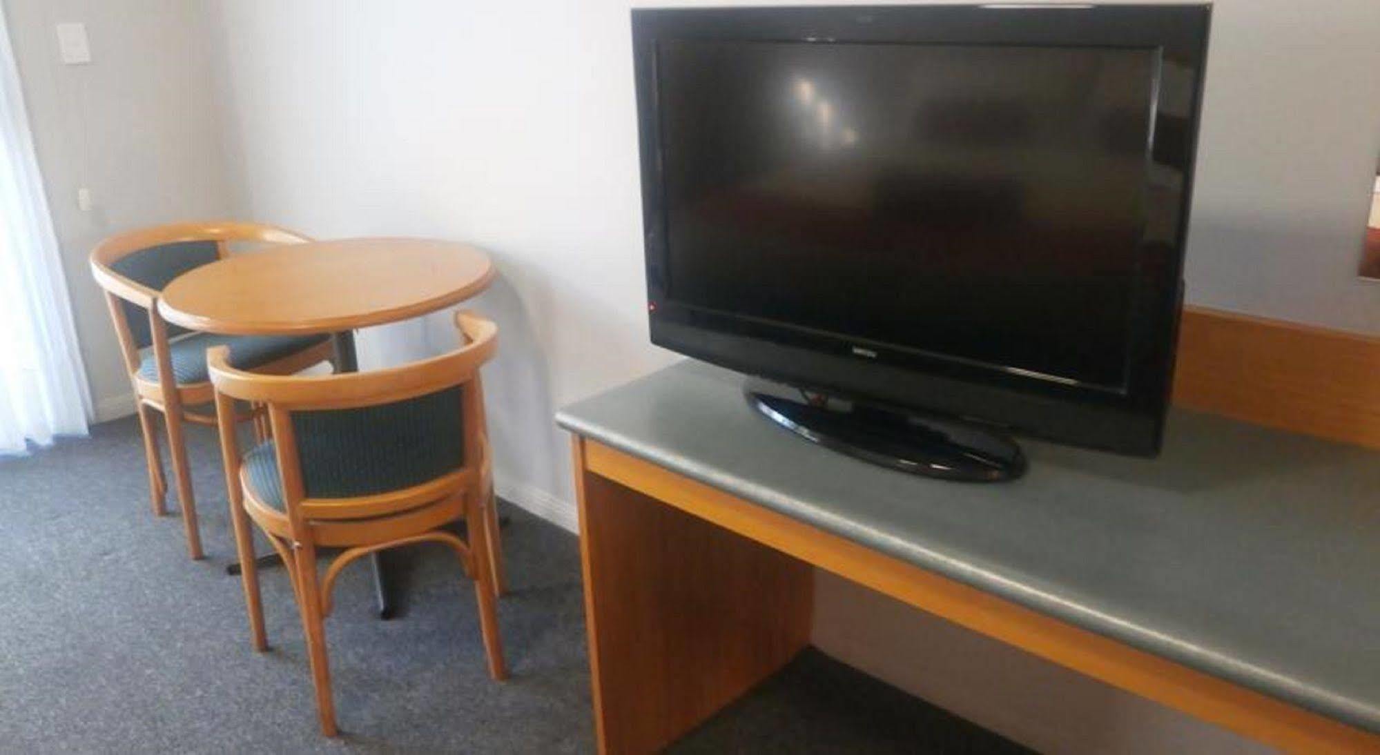 Springwood Motor Inn Экстерьер фото